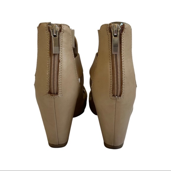 New Direction Sandal Wedge - Picture 4 of 4